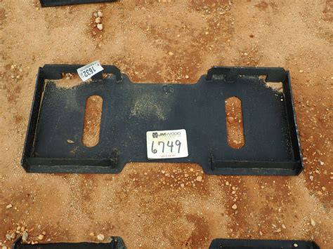 standard skid steer quick attach plate|heavy duty skid steer plate.